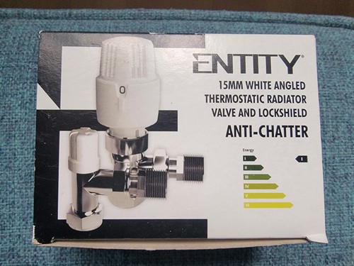 Entity 15mm white - white, angled